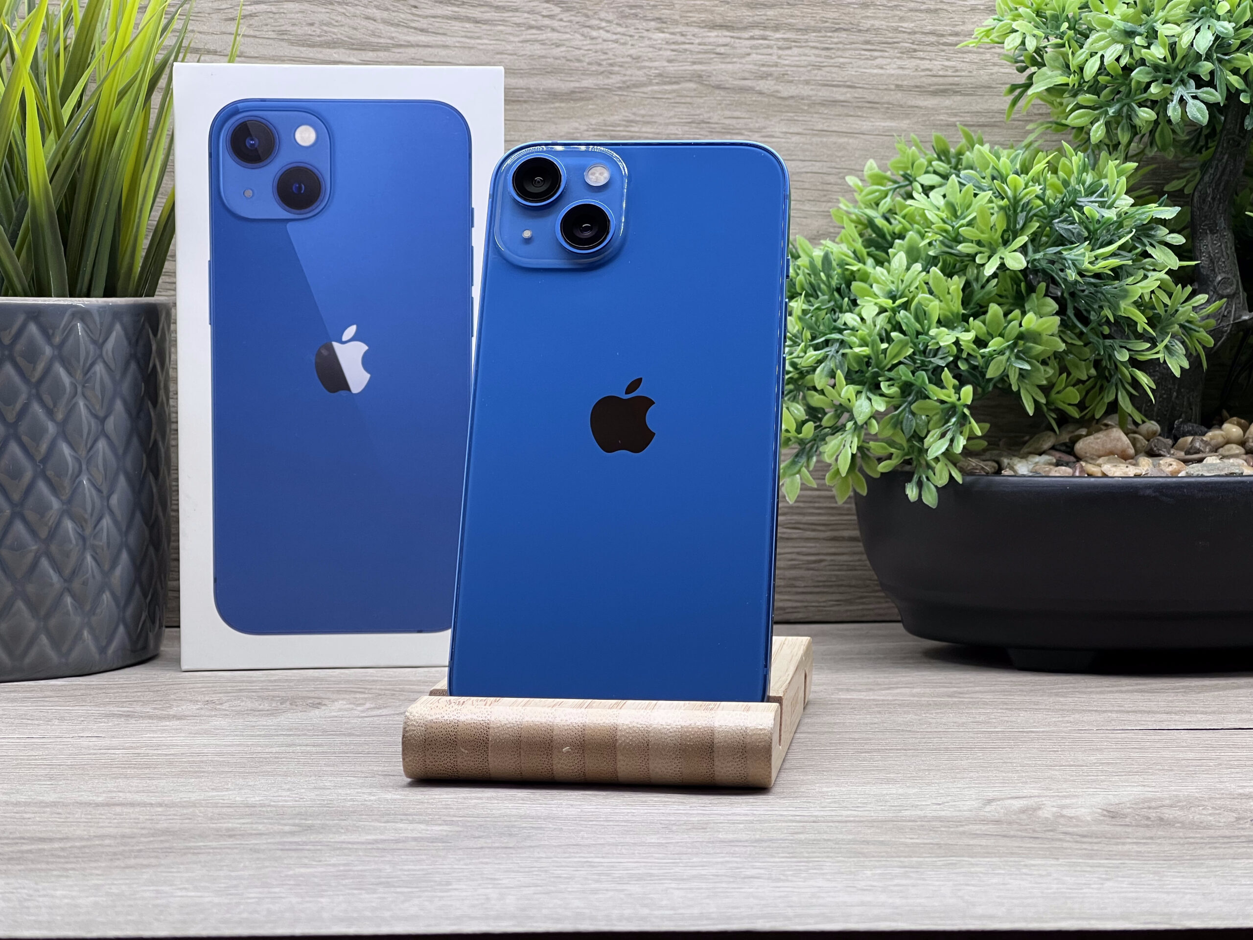 Hibátlan iPhone 13 Blue 128GB 2 ÉV Garanciával Számlával 90% Akku