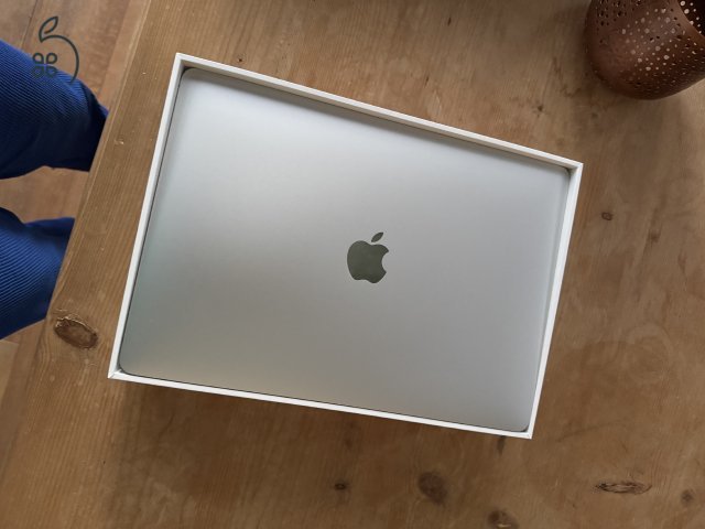 MacBook Air 13