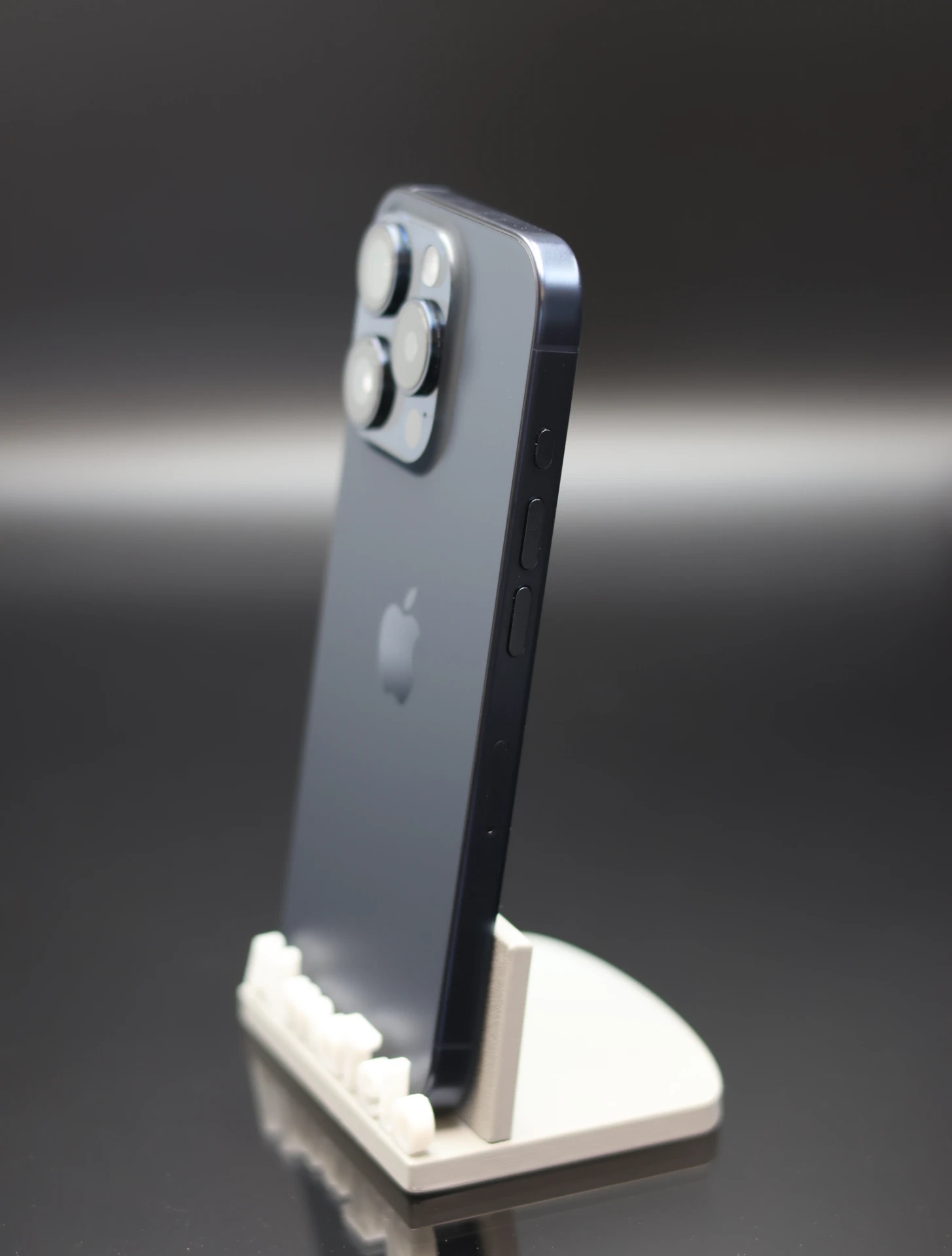 Apple iPhone 15 Pro 128 GB Blue Titanium 100% akku - 12 HÓ GARANCIA