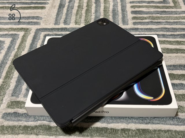 iPad PRO 13” M4 chip szinte új 512GB WIFI 100% akku + magic keyboard.