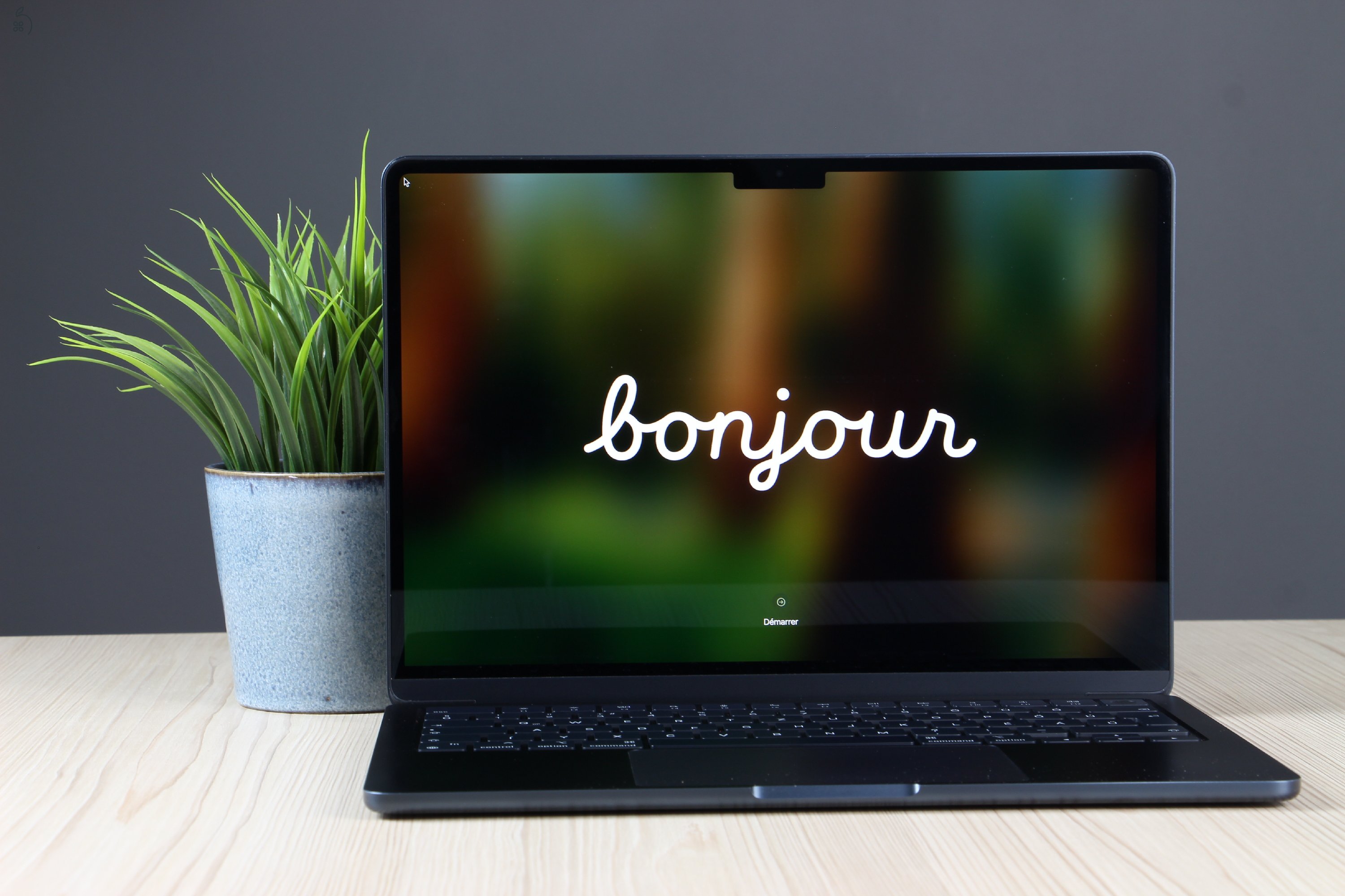 Újszerű Apple Macbook Air 13