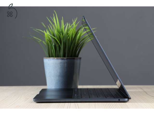 Újszerű Apple Macbook Air 13