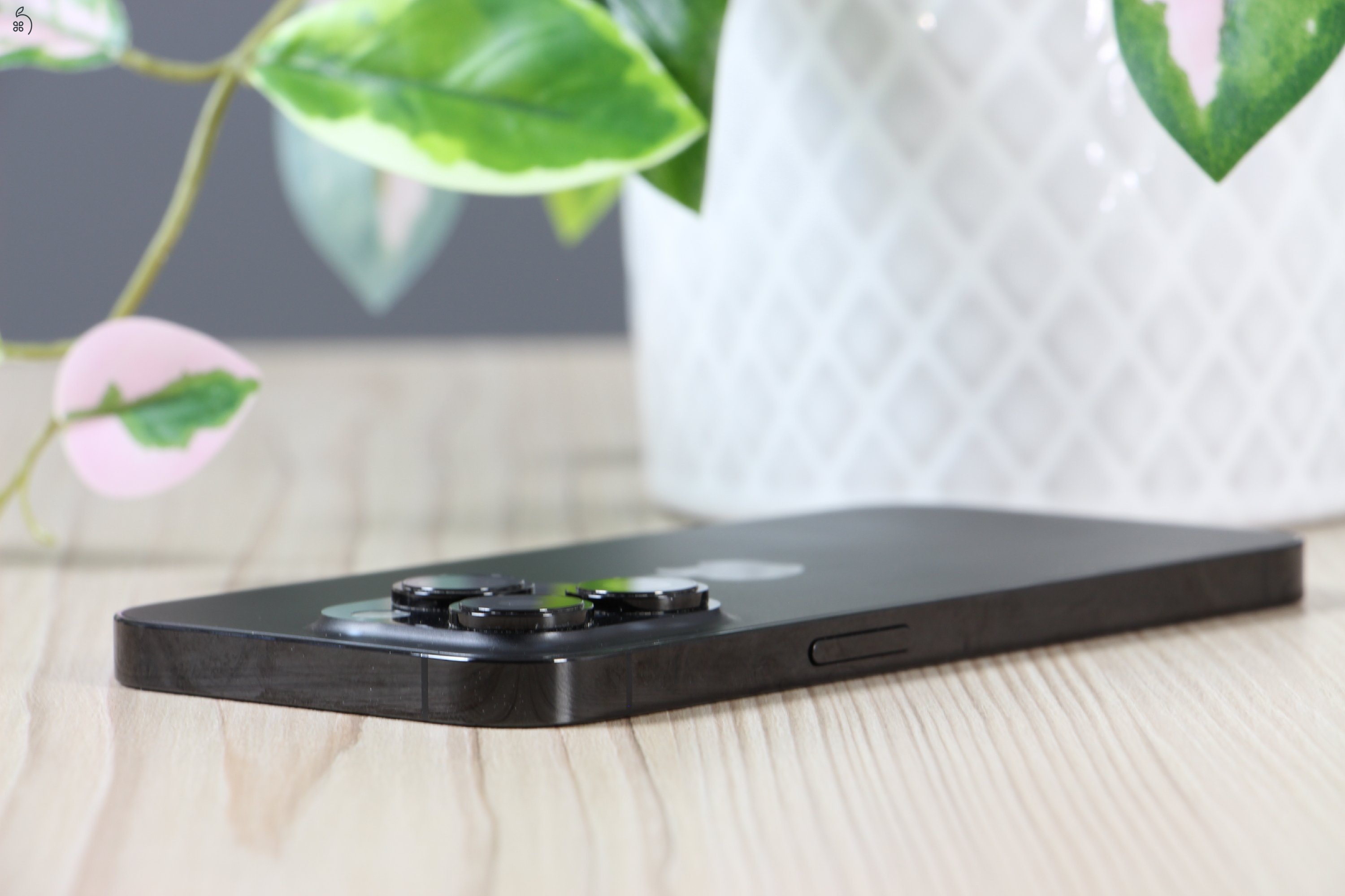 Apple iPhone 14 Pro 128GB Fekete B US-7169