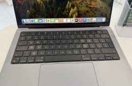MacBook Pro M2 Újszerű 14