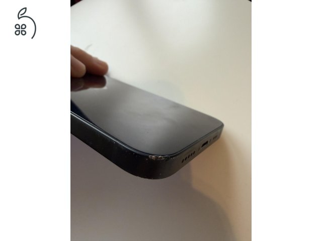 Apple iPhone 13 256 GB – One, jó állapot