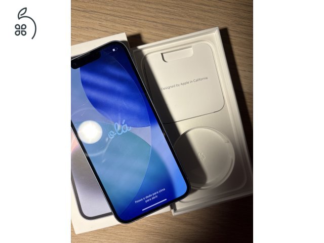 1,5 évet használt iPhone 14 telefon