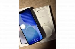 1,5 évet használt iPhone 14 telefon