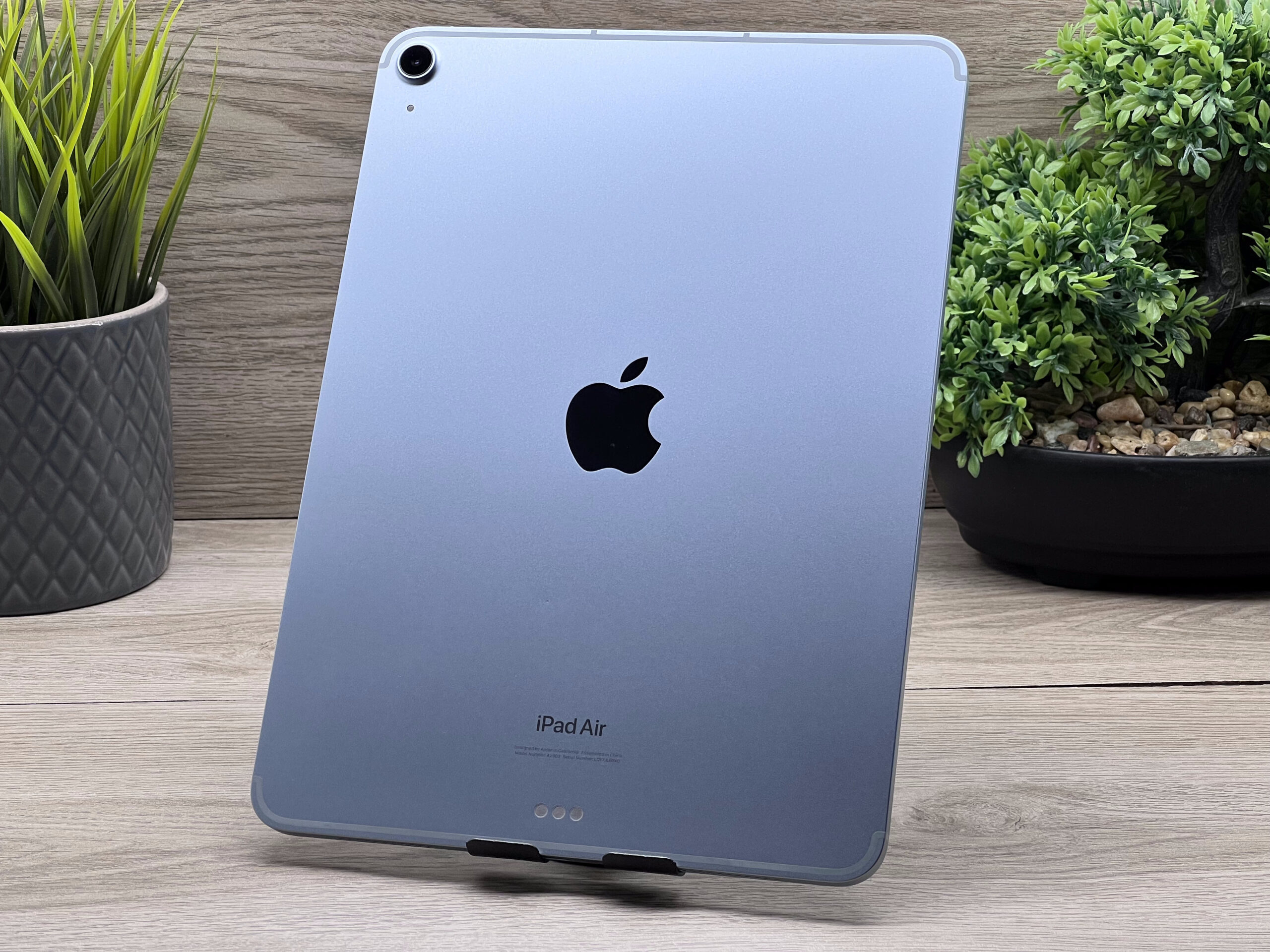 Hibátlan iPad Air 6th Blue M2 128GB CELL 2 ÉV Garanciával Számlával 100% Akku