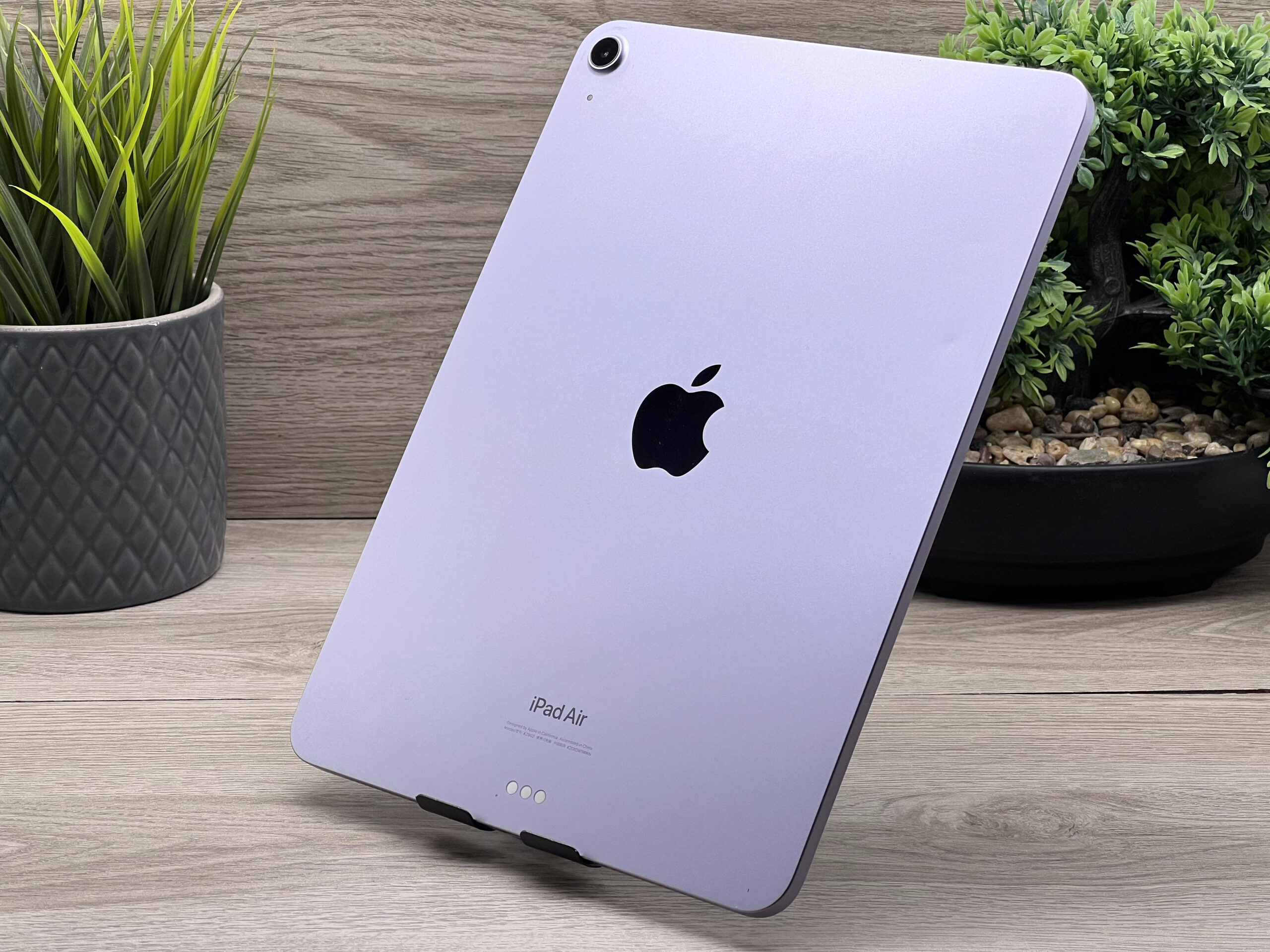 Hibátlan iPad Air 6th Purple M2 256GB 2 ÉV Garanciával Számlával 93% Akku
