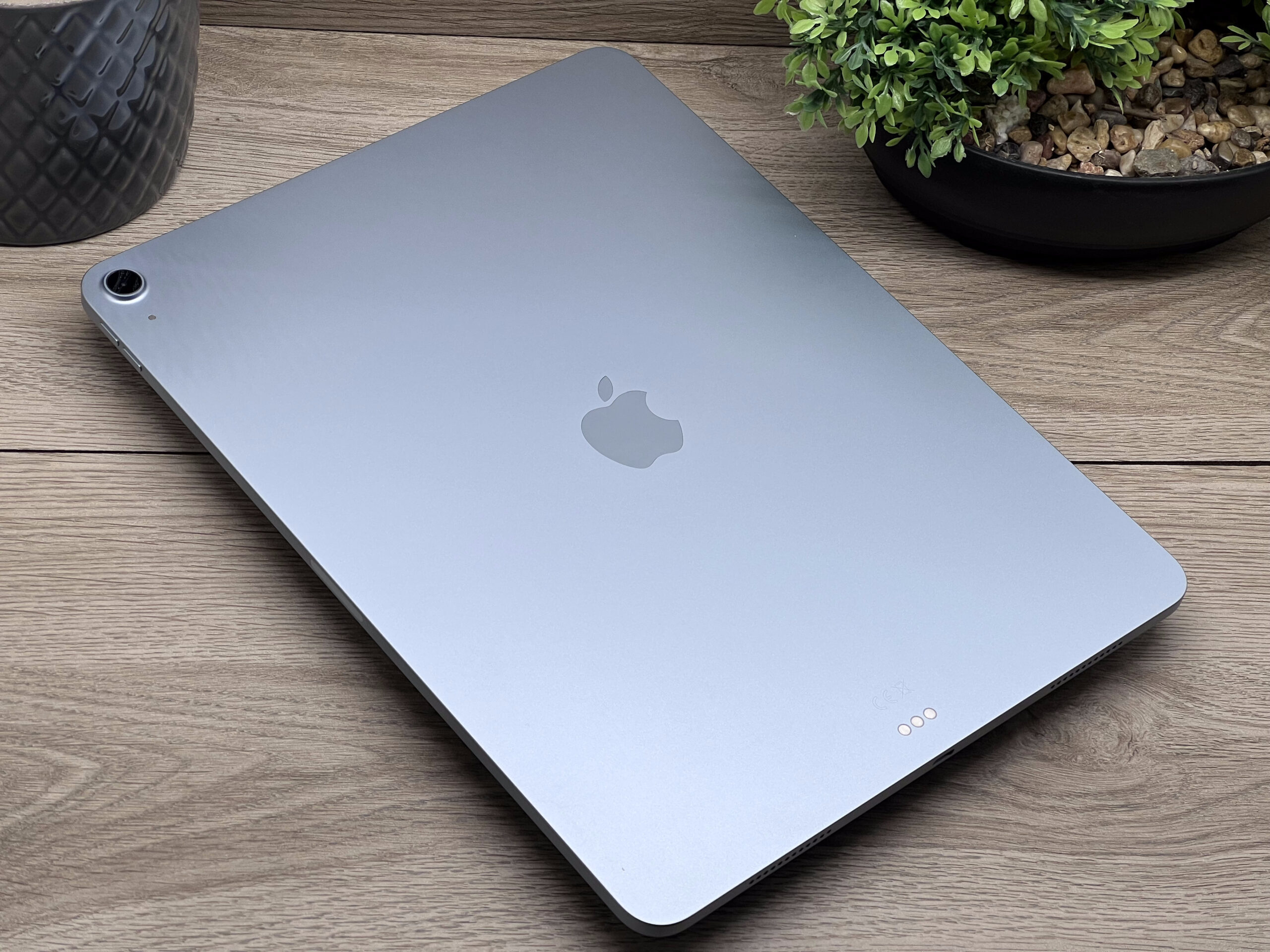 Hibátlan iPad Air 7th 13” Blue M3 128GB 2 ÉV Garanciával Számlával 100% Akku