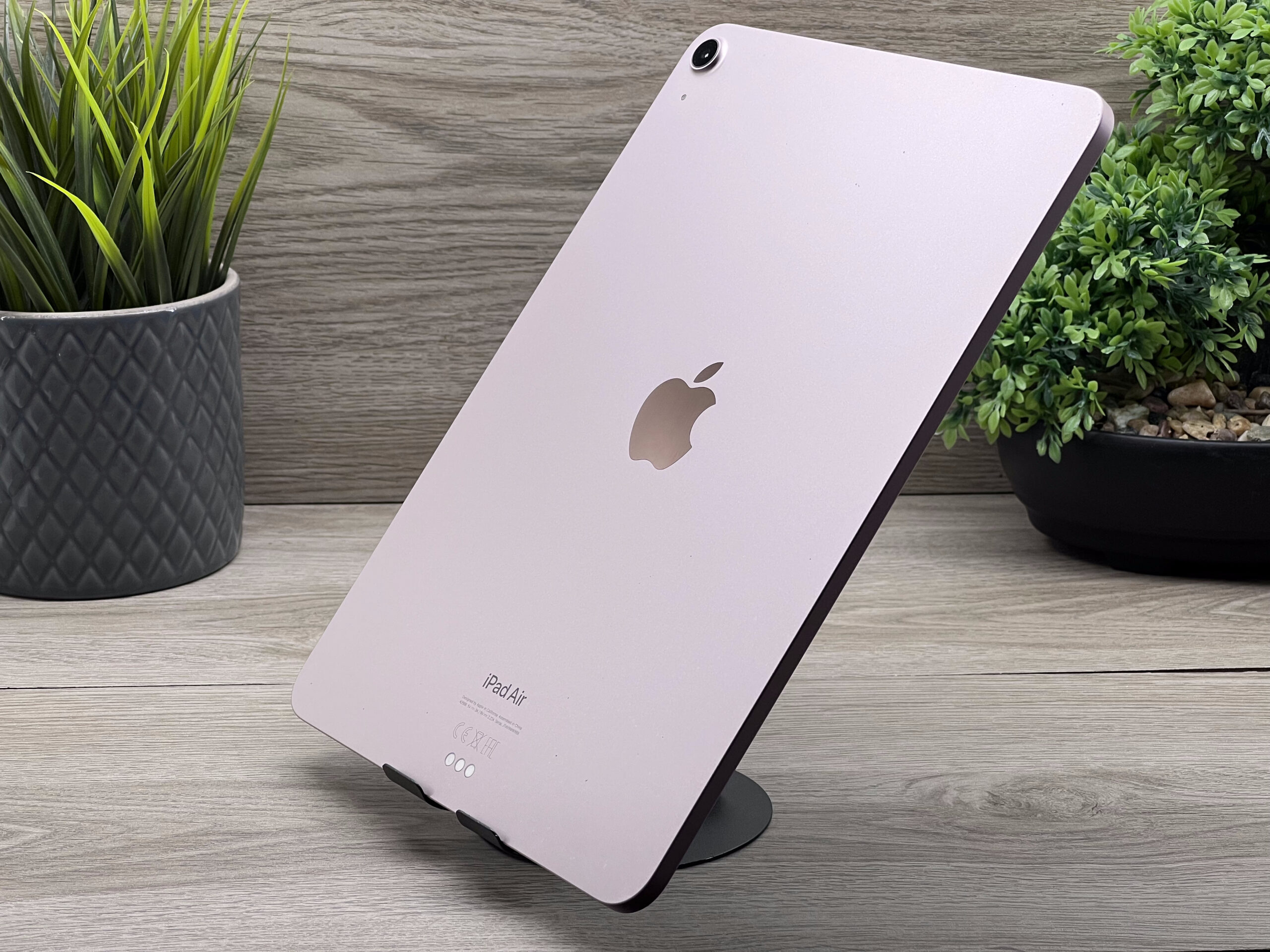 Hibátlan iPad Air 5th Pink M1 256GB 2 ÉV Garanciával Számlával 90% Akku