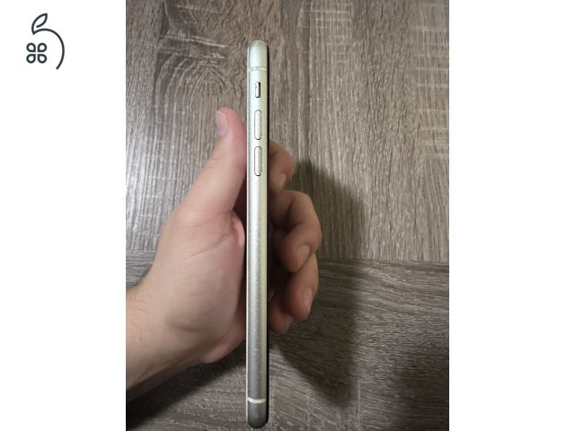 iPhone 11 64GB | FÜGGETLEN | FEHÉR