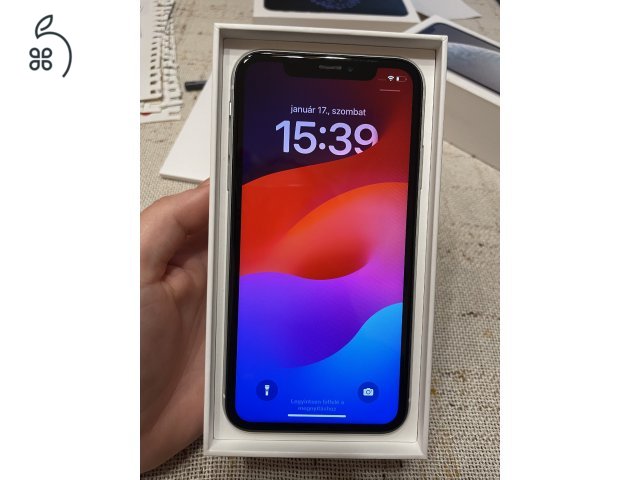 Eladó iphone XR 64 GB fehér, akku: 88%