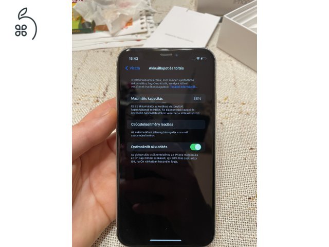 Eladó iphone XR 64 GB fehér, akku: 88%