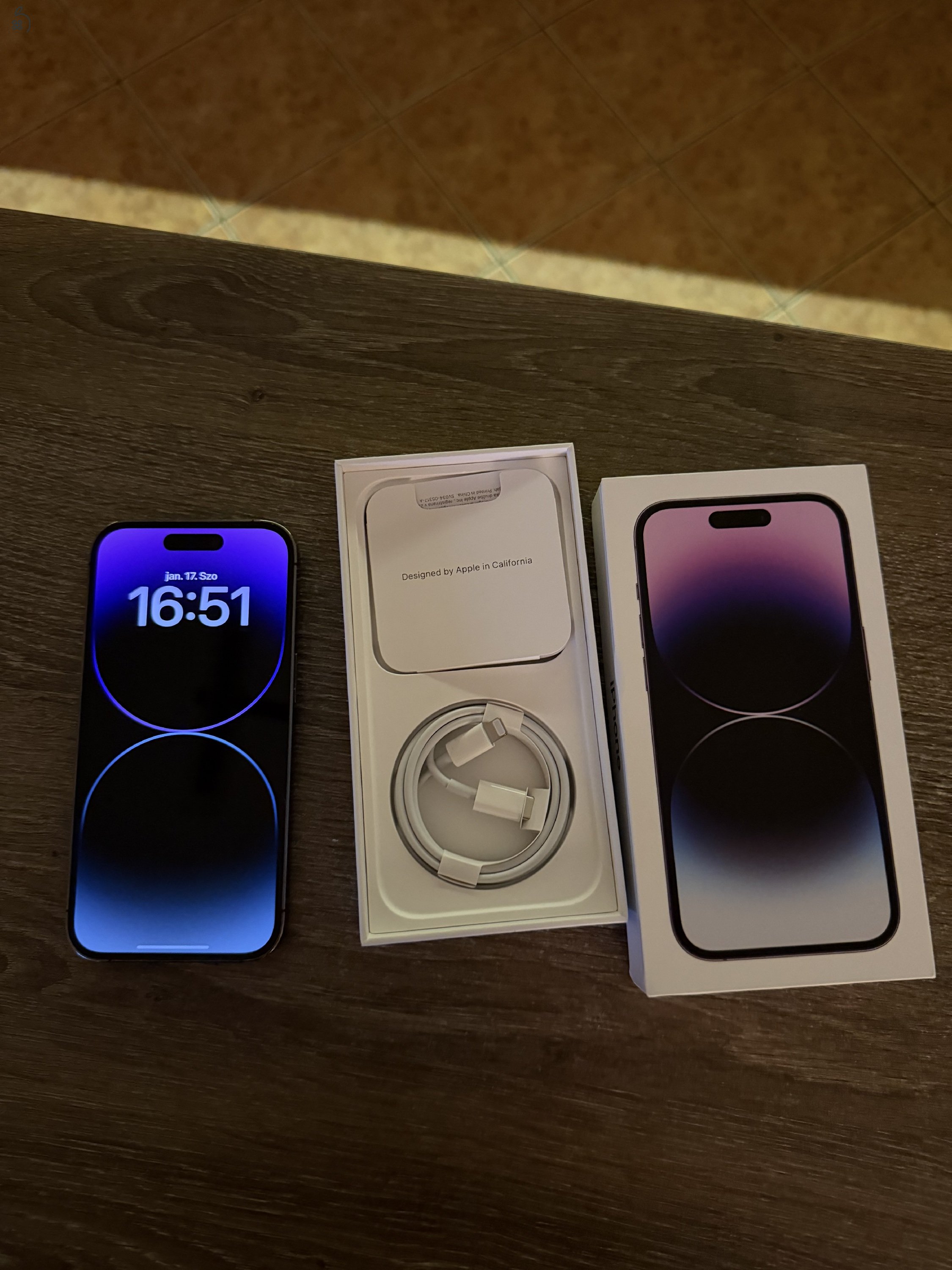 eladó iPhone 14 pro Space Black