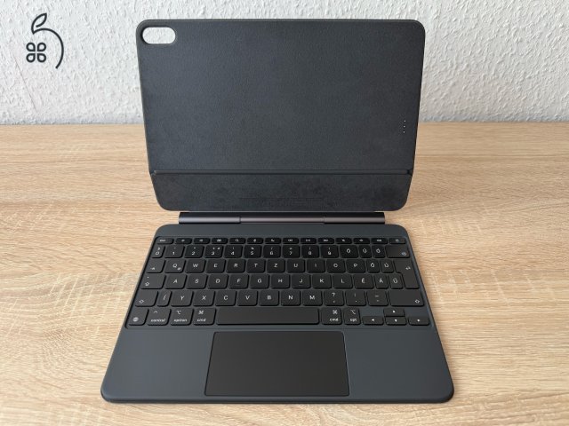 Apple Magic Keyboard for iPad Air 11” HU Black 2025 (8 hó Apple garancia)