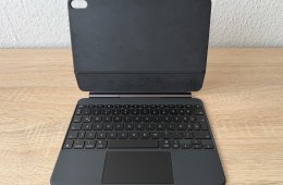 Apple Magic Keyboard for iPad Air 11” HU Black 2025 (8 hó Apple garancia)