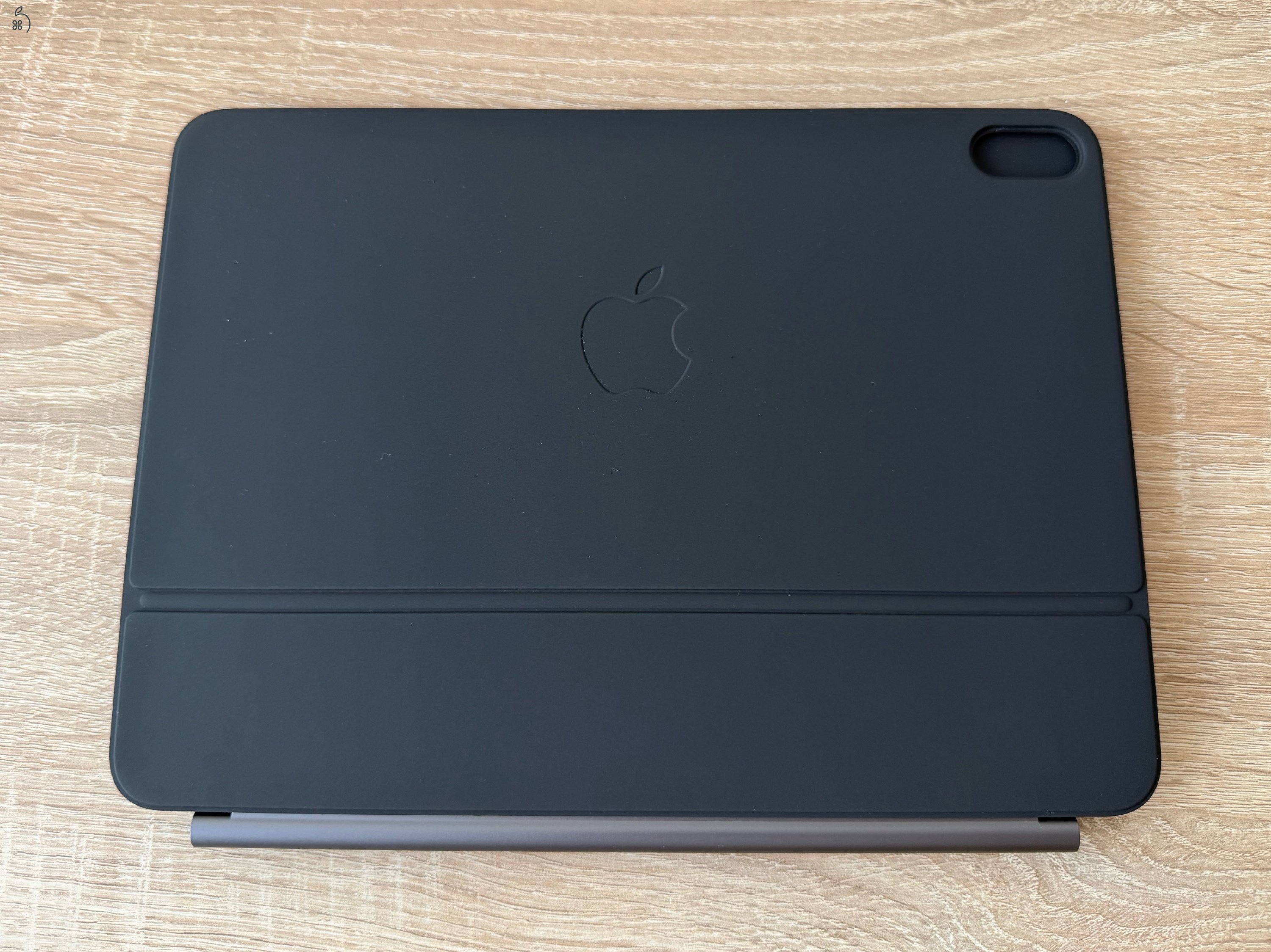 Apple Magic Keyboard for iPad Air 11” HU Black 2025 (8 hó Apple garancia)