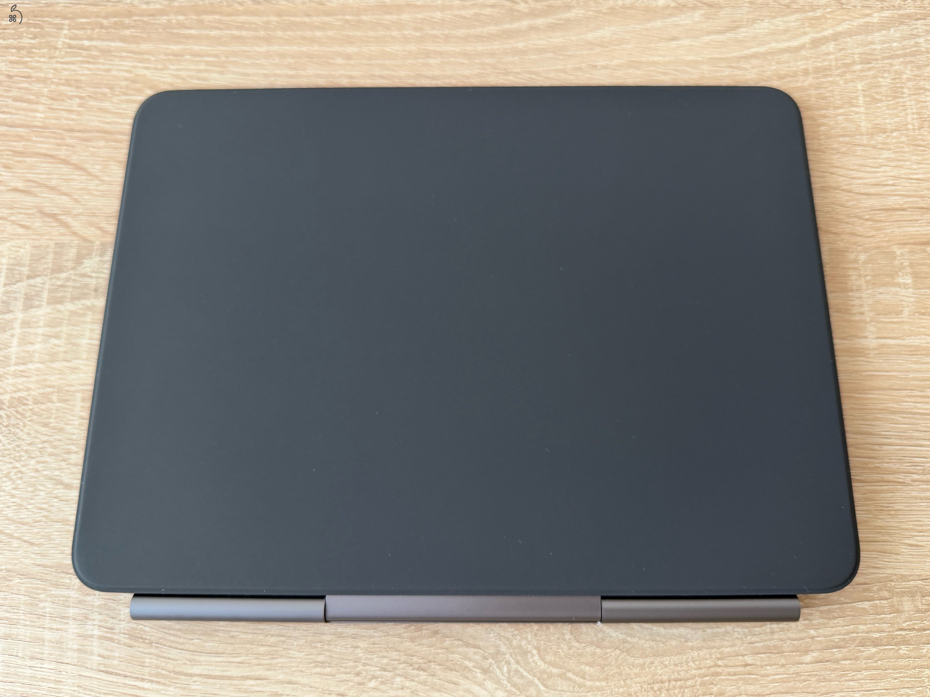 Apple Magic Keyboard for iPad Air 11” HU Black 2025 (8 hó Apple garancia)