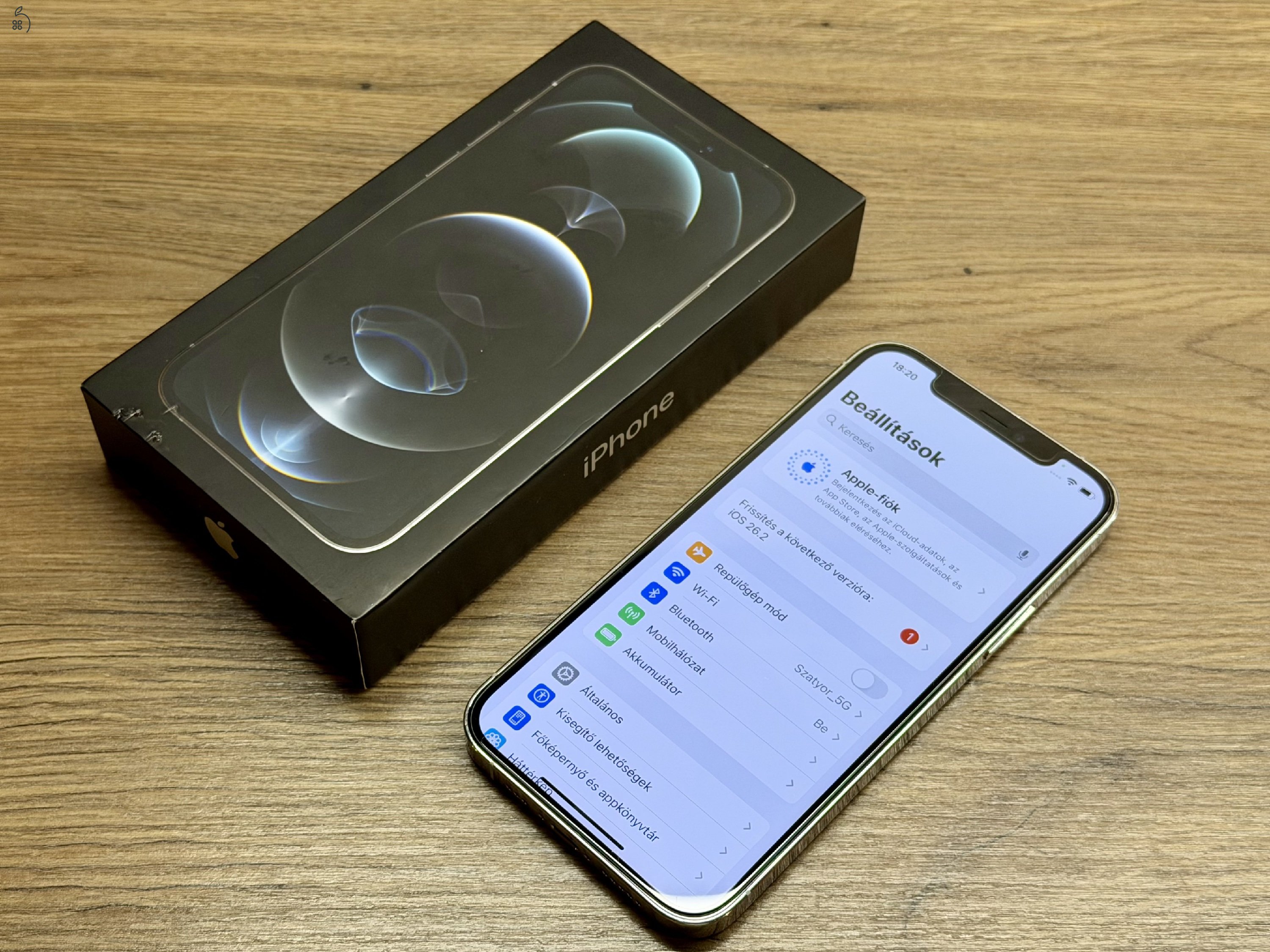 iPhone 12 Pro 128GB Ezüst / Silver - szép állapot, saját doboz +Ajándék üvegfólia