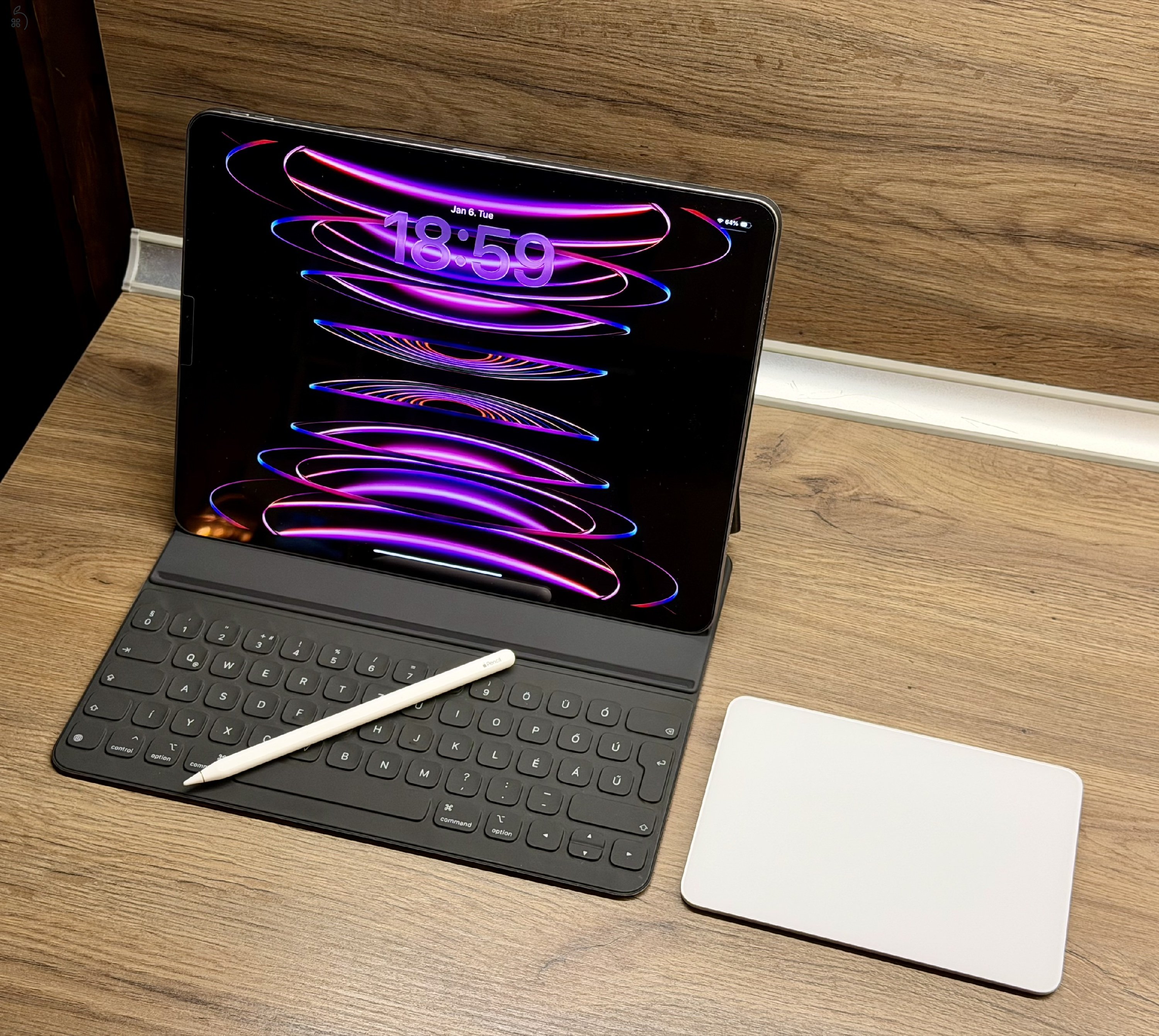 iPad Pro 12.9 128GB M2 6. generáció Fekete / Space Gray - garanciális, kifogástalan állapot!