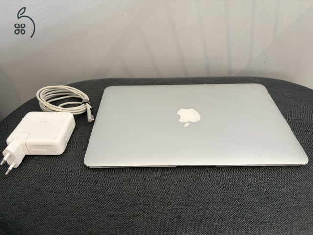 Apple MacBook Air 11