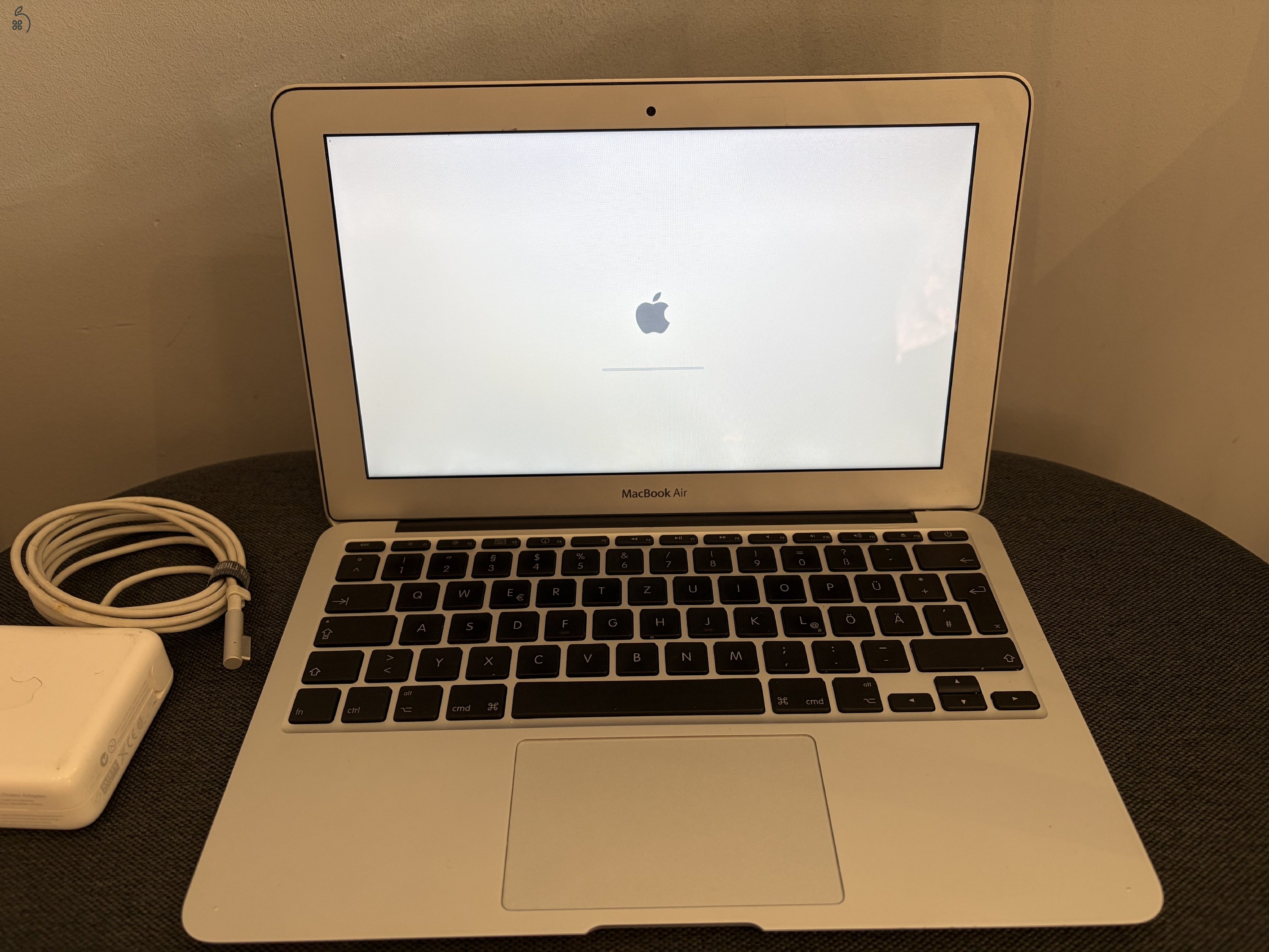 Apple MacBook Air 11