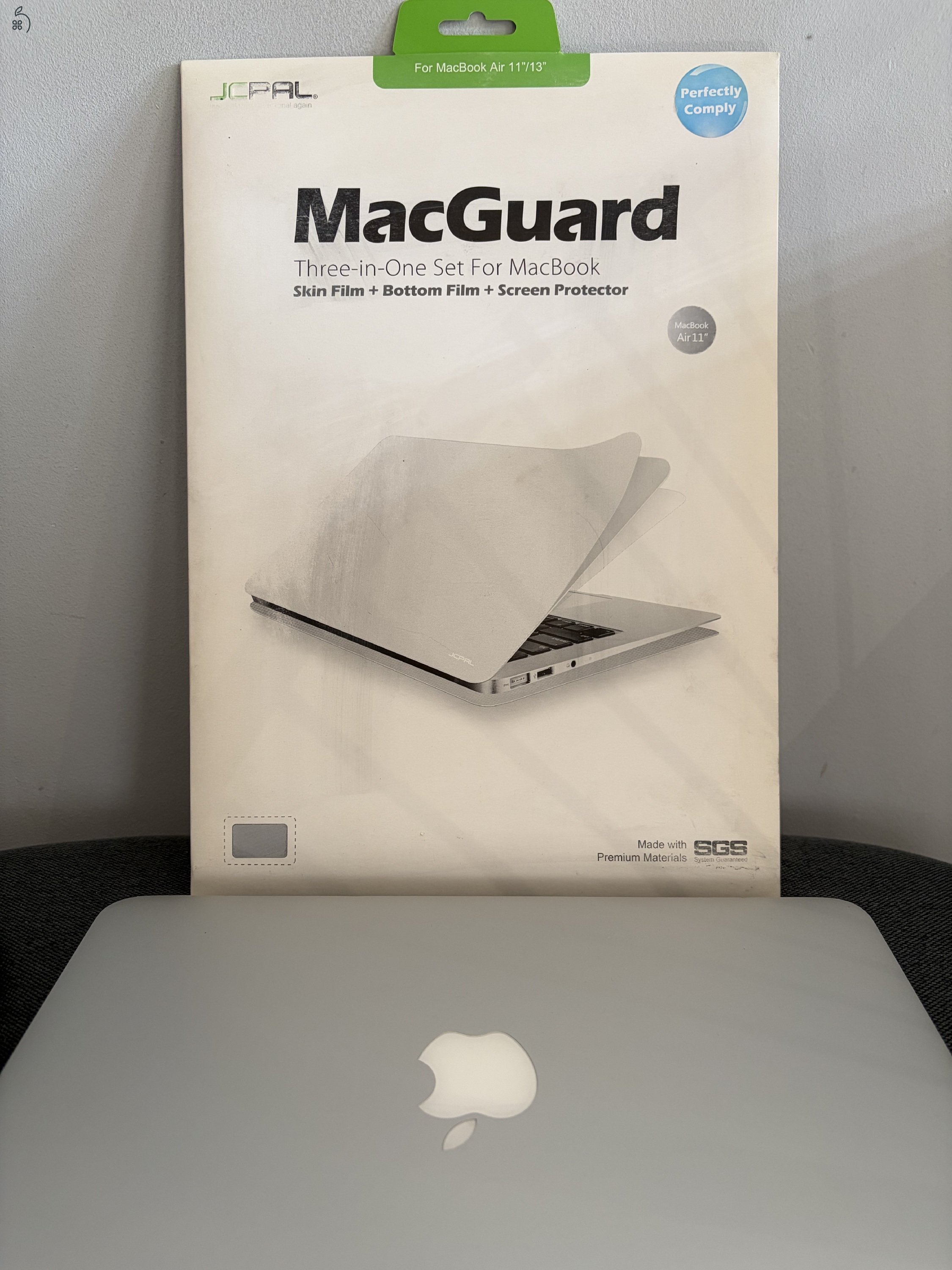 Apple MacBook Air 11