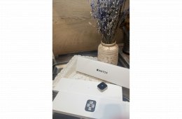 ELADÓ Apple Watch SE2 Cellular 40mm Silver Aluminimum Case óra makulátlan állapotban.