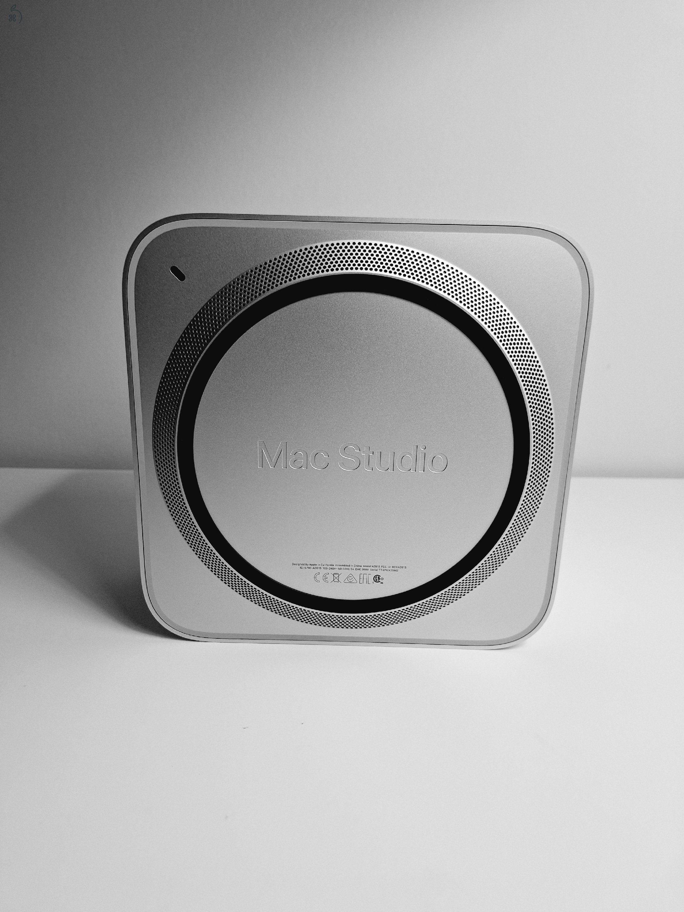 Apple Mac Studio M1 Max - 32GB RAM, 512GB SSD