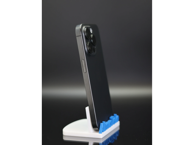 Apple iPhone 15 Pro 256 GB Black Titanium 90% akku - 12 HÓ GARANCIA