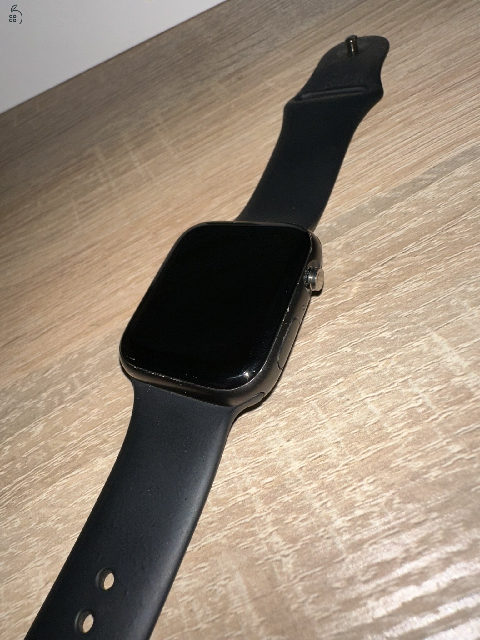 Apple Watch SE 1 (2020) GPS+Cellular HASZNÁLT ÁLLAPOTBAN ELADÓ!