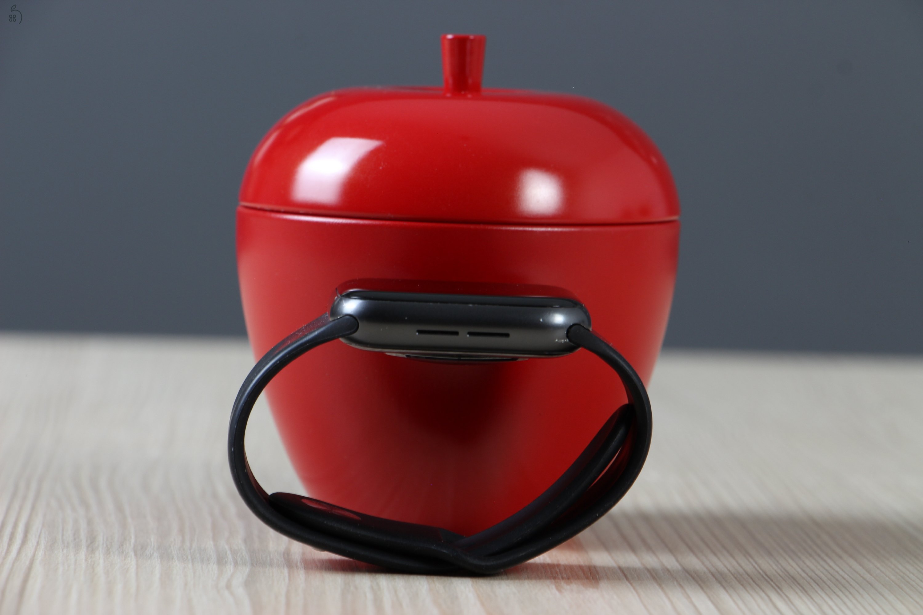 Apple Watch S6 44mm Black Cellular C+ US-7477