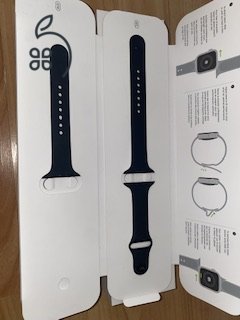 Eladó, használt— Apple Watch Series 5–Space Gray Aluminium Case, Black Sports Band—44MM