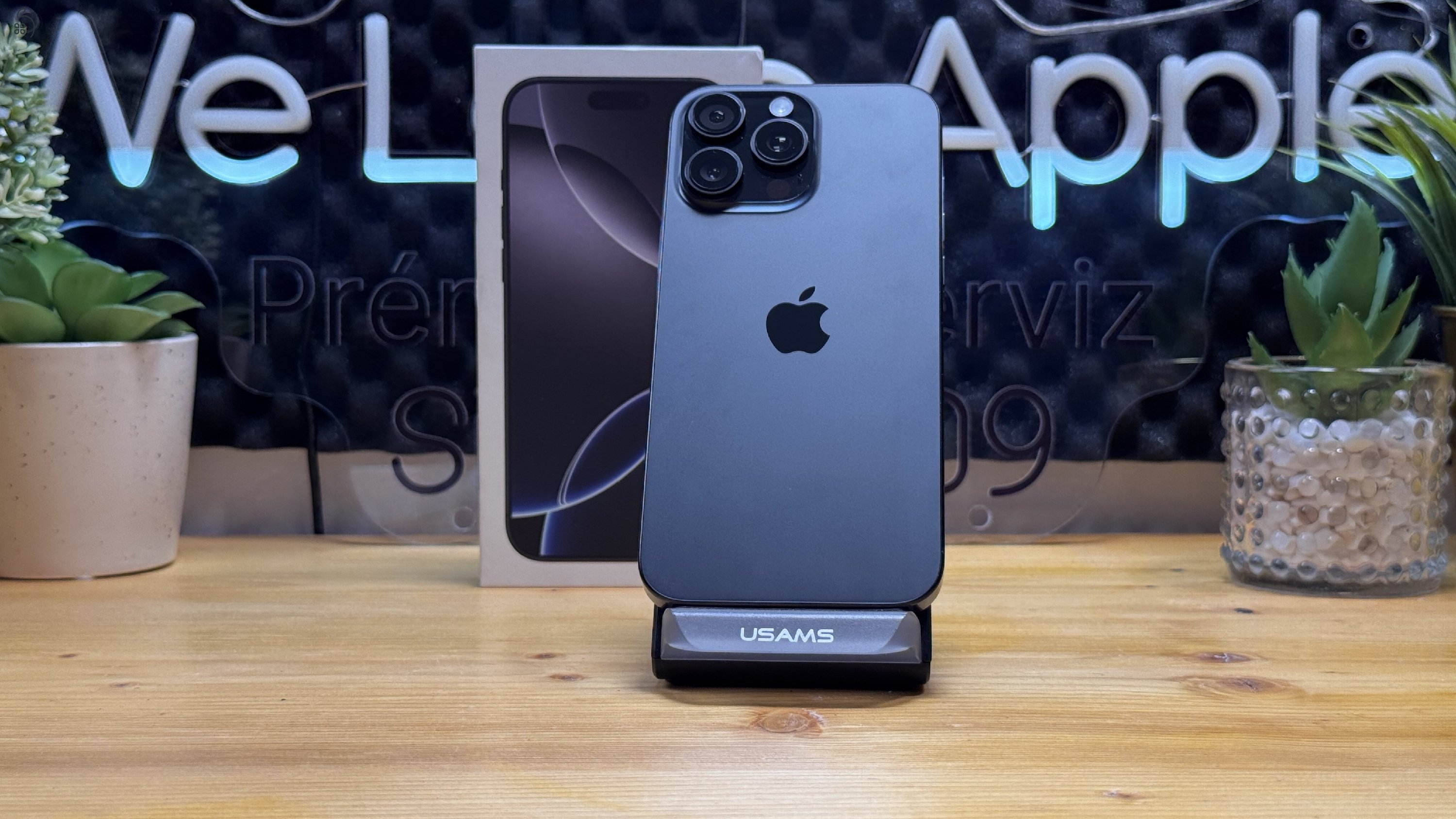 iPhone 16 Pro Max 256GB Fekete, Független - Garancia, Számla