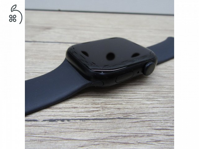 Apple Watch Series 9 45 mm használt, karcmentes, 100% akku, 6 hónap garancia