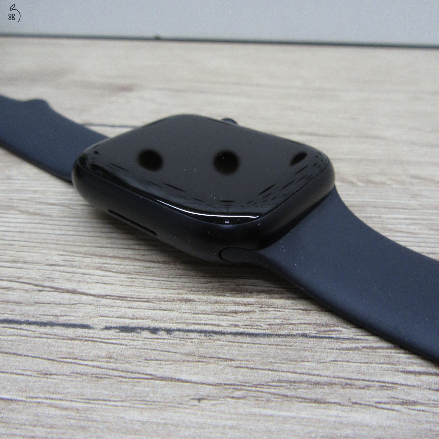 Apple Watch Series 9 45 mm használt, karcmentes, 100% akku, 6 hónap garancia