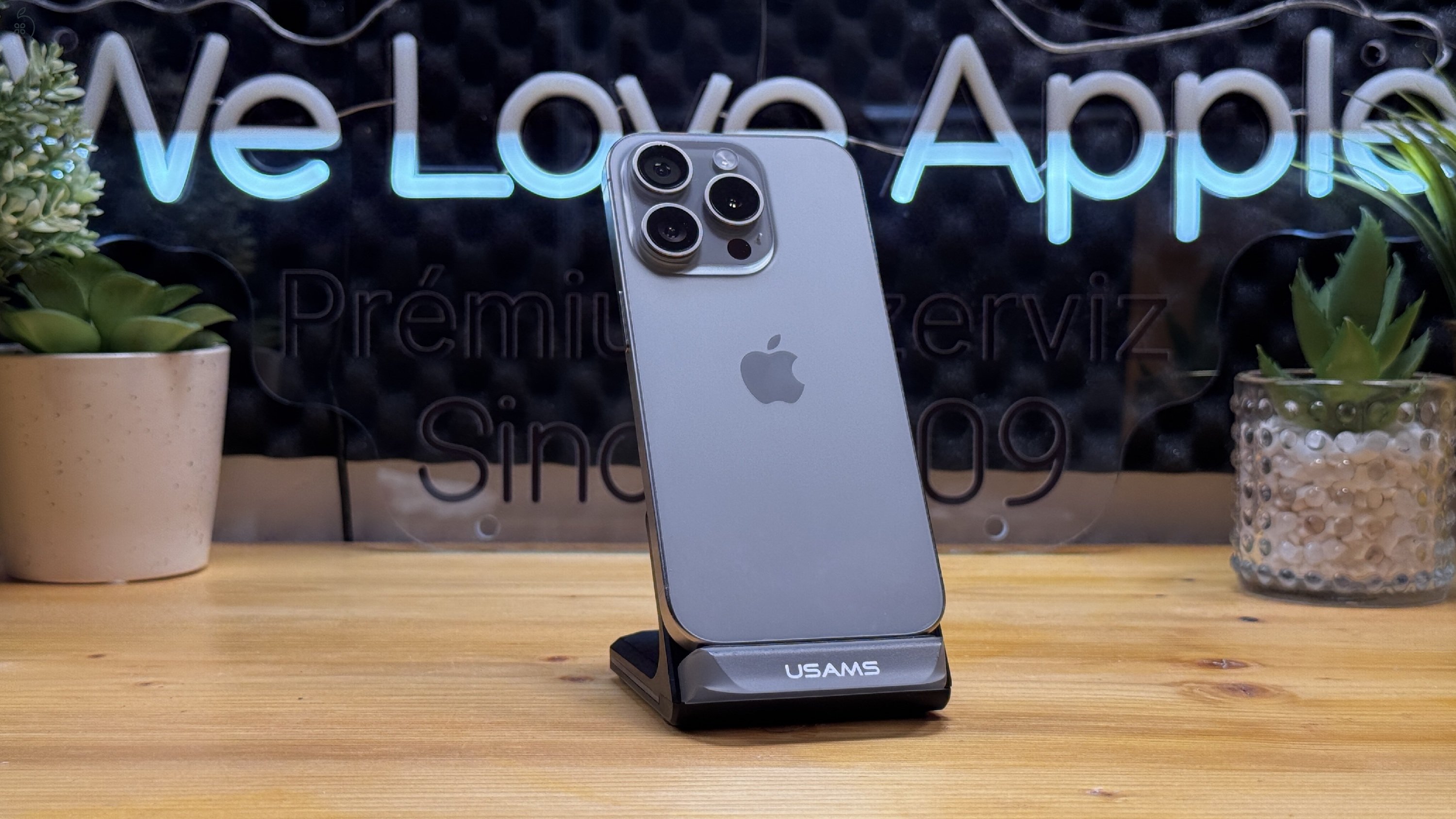  iPhone 15 Pro 256GB Natúr Titán, Független - Garancia, Számla 