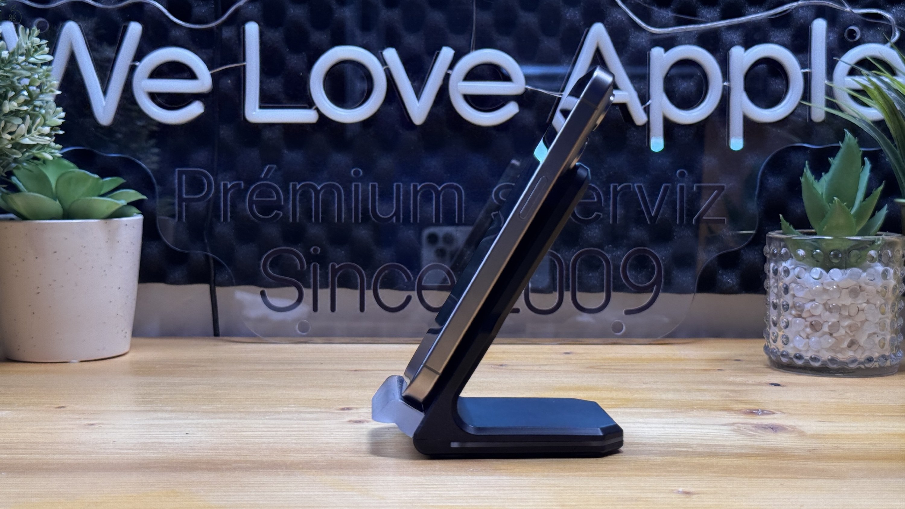  iPhone 15 Pro 256GB Natúr Titán, Független - Garancia, Számla 