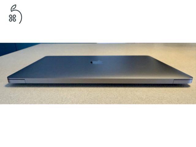 MacBook Air M1 2020 Space grey