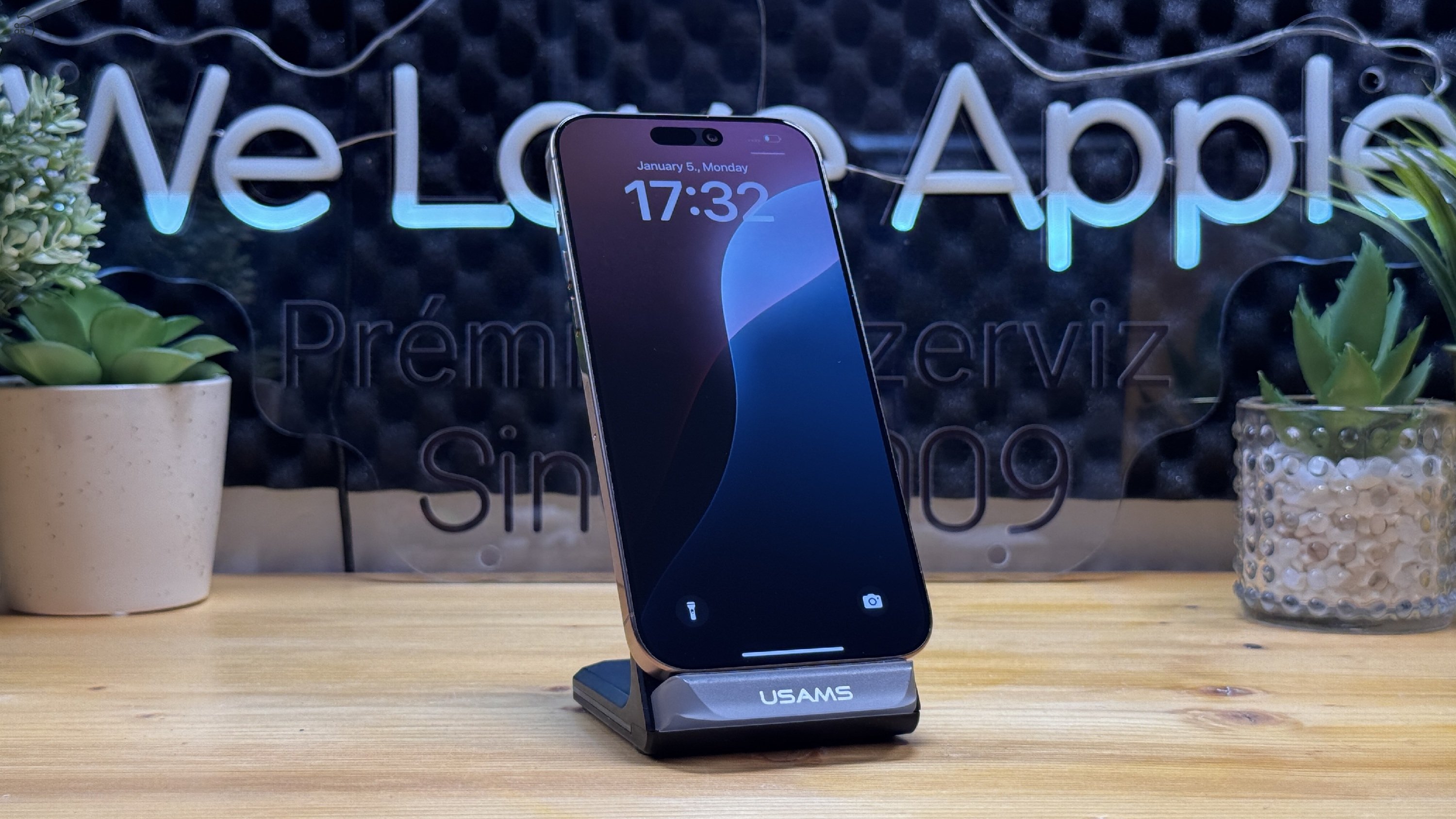  iPhone 16 Pro Max 256GB Sivatagi Titán, Független - Garancia, Számla 