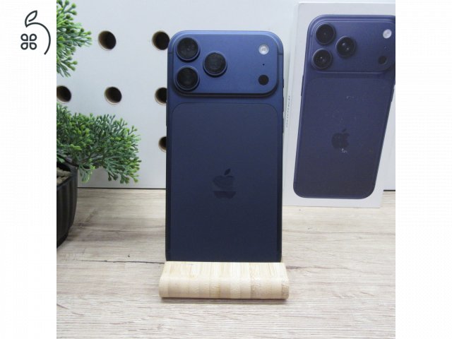 Apple iPhone 17 Pro Max 256GB Deep Blue használt, karcmentes, 100% akku, garancia 2026-09-28-ig