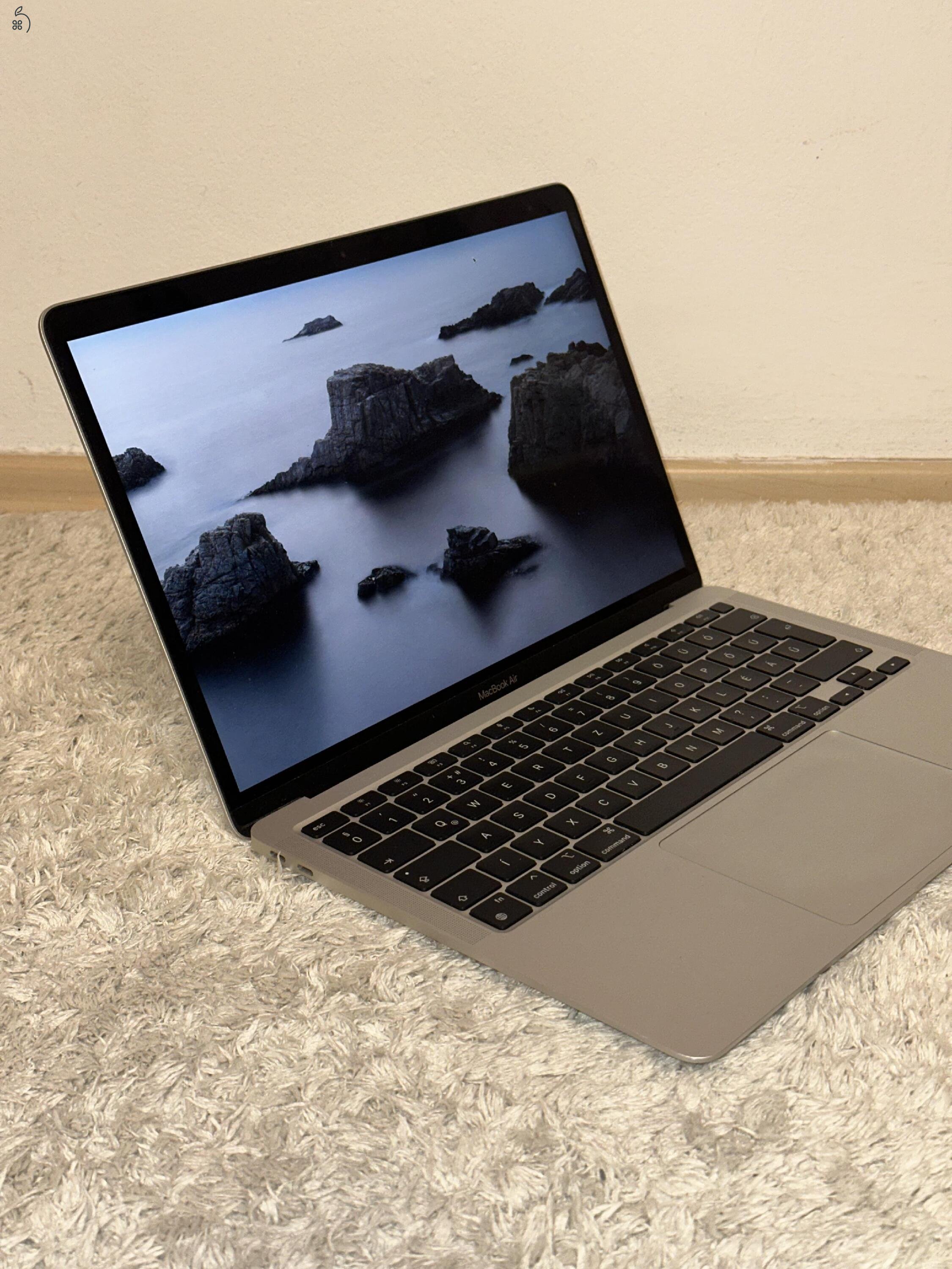 Eladó Apple MacBook Air (2020, M1 chip)