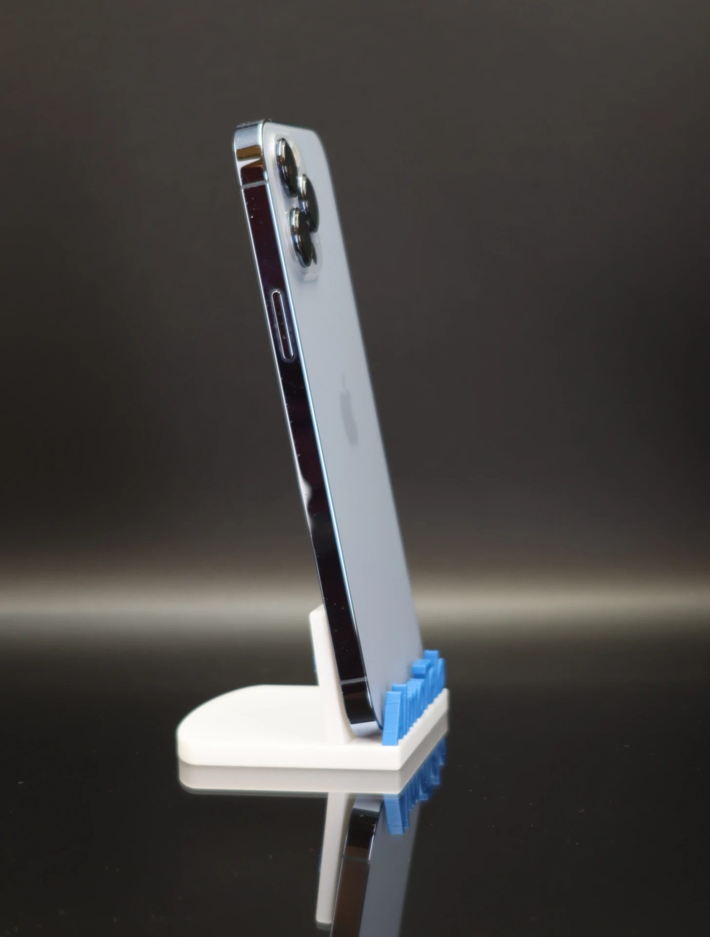 Apple iPhone 13 Pro Max 128 GB Sierra Blue 100% akku - 12 HÓ GARANCIA