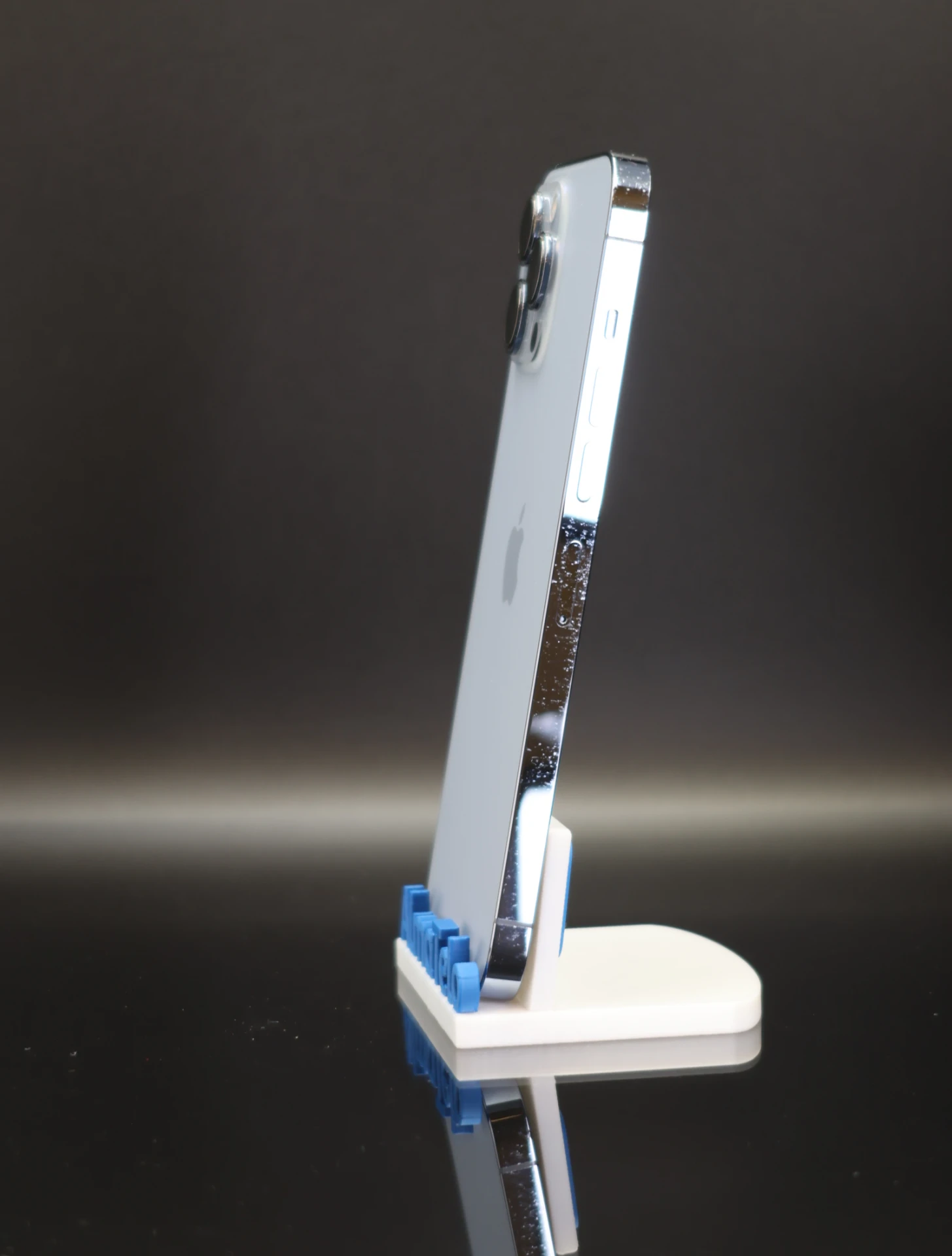 Apple iPhone 13 Pro Max 128 GB Sierra Blue 100% akku - 12 HÓ GARANCIA