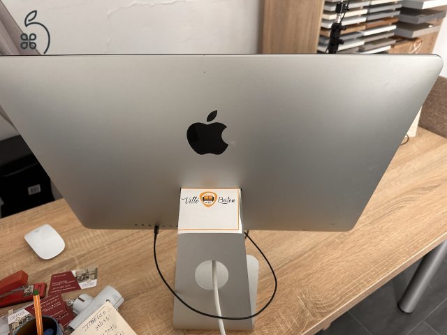 Használt iMac 21.5 (Late 2012) Eladó