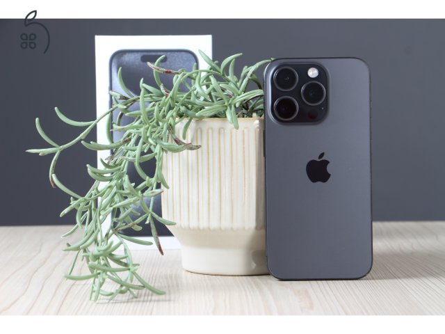 Apple iPhone 15 Pro 128GB asztrofekete C+ US-7628
