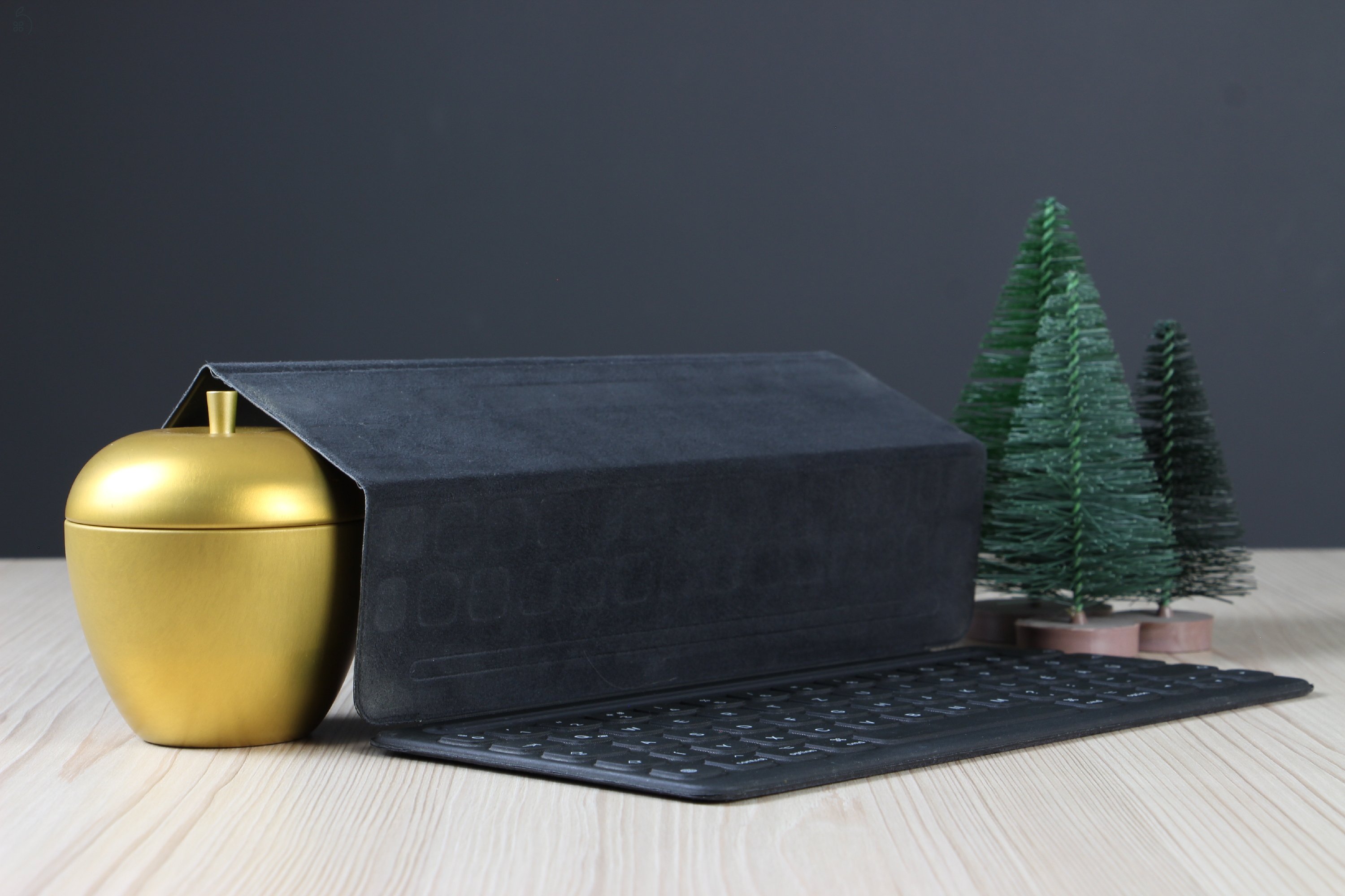 Smart Keyboard iPad 7/ Air 3/ Pro 10.5