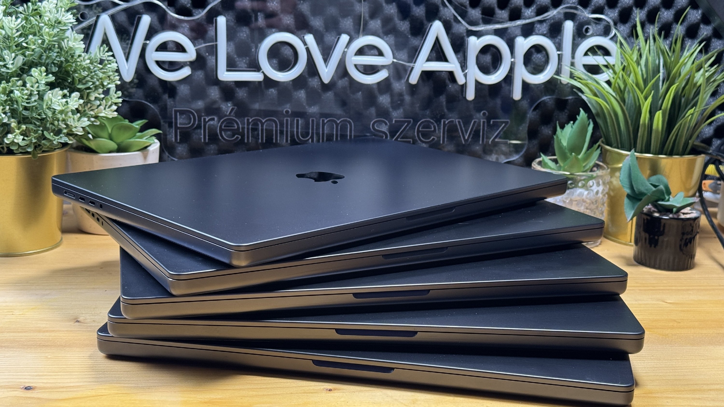 Macbook Pro M4 Pro 48GB/512GB 100% Akkumulátor