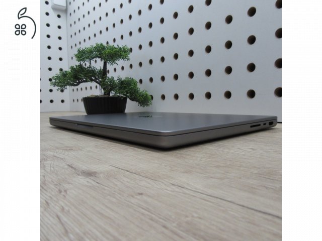 Apple MacBook Pro 14 (2021) M1 Pro 16GB/500GB – használt, szép – 86% akku
